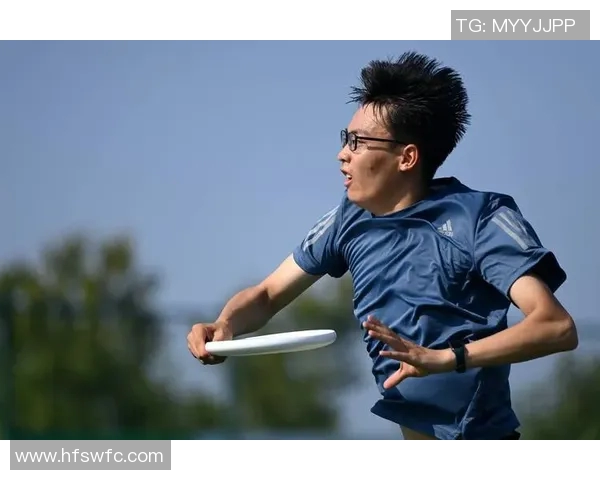 西安飞盘队意识争议引发热议球员与教练的观点碰撞与思考 西安飞盘队意识争议引发热议球员与教练的观点碰撞与思考